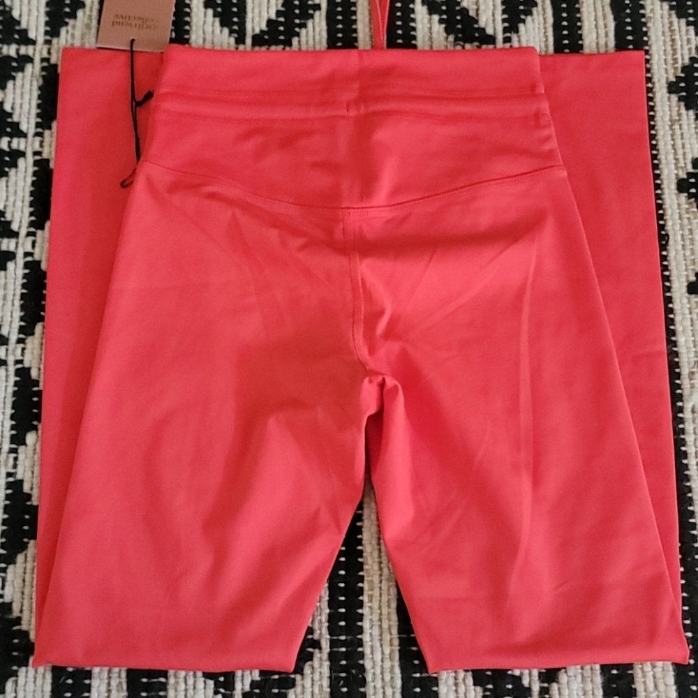 Girlfriend Collective Poppy Set - Picture 8 of 8